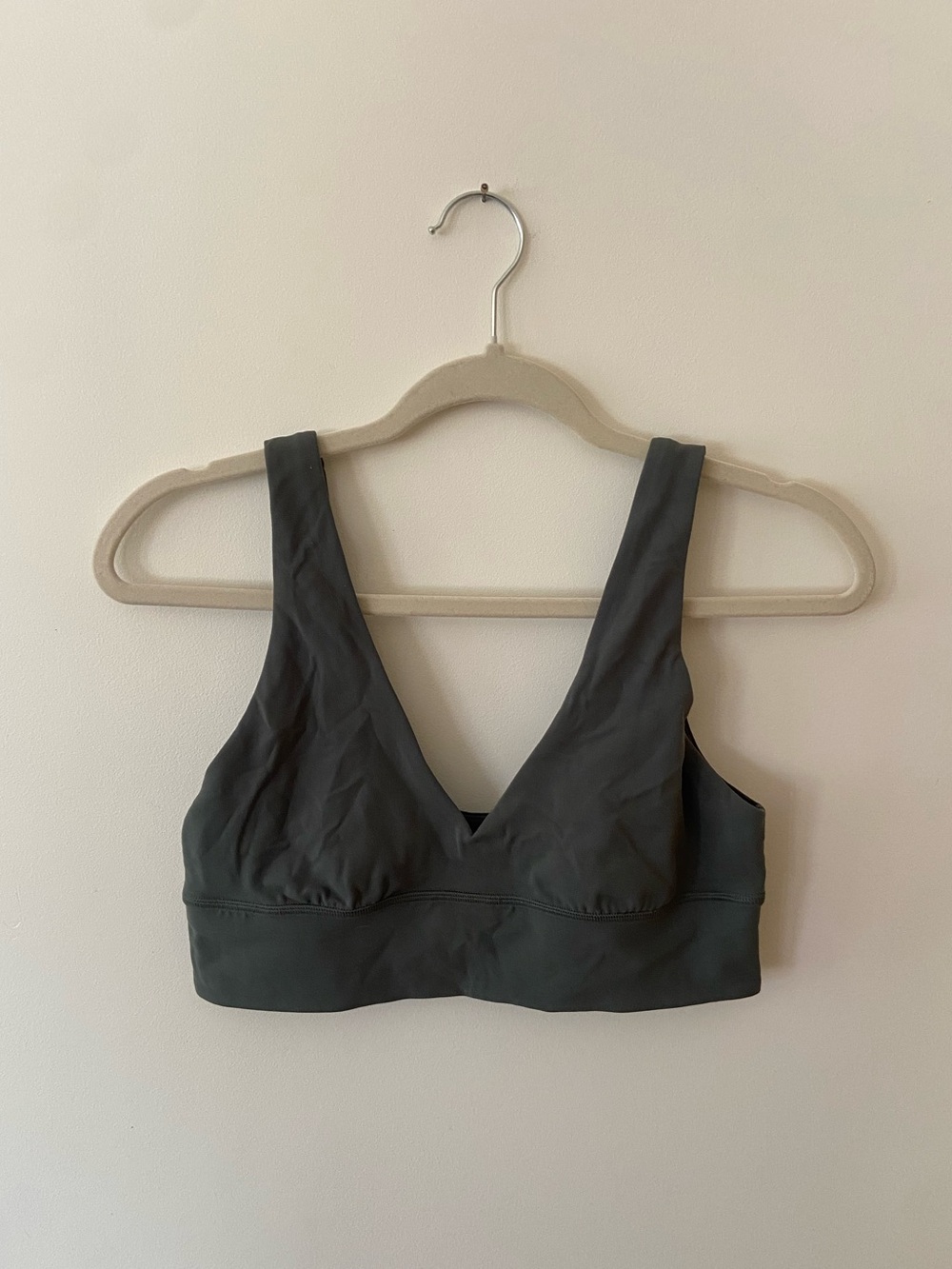 Lululemon Align V-neck Bra - Light Support A/B cup - sz 10